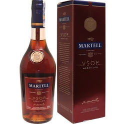 Martell VSOP fine cognac 40% 0,7l krabička etik4