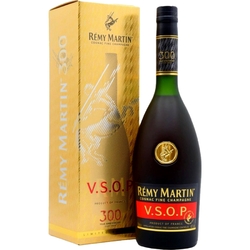 Koňak Rémy Martin V.S.O.P. 40% 0,7l box etik4
