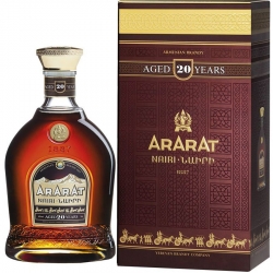 Brandy ARARAT 20 Years 40% 0,7l Box
