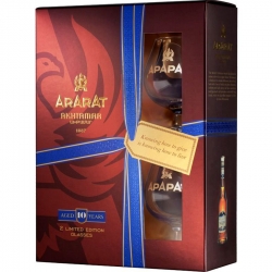 Brandy ARARAT 10 Years 40% 0,7l 2x Sklo Box