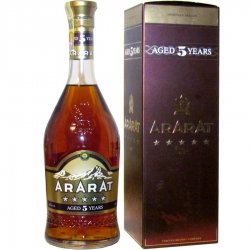 Brandy ARARAT 5 Years 40% 0,7l Box